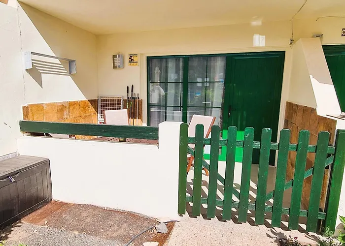 아파트 Sunny With Pool View By Ocean 코스타 데 안티과