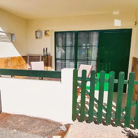 Апартаменты Sunny With Pool View By Ocean Коста-де-Антигуа