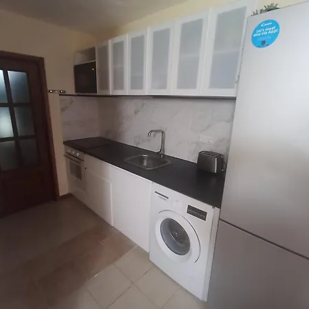 Sunny With Pool View By Ocean *